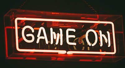 Lechtschrift "Game on"